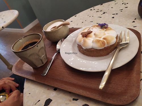 Tarte citron at Michel MaBelle in Bordeaux