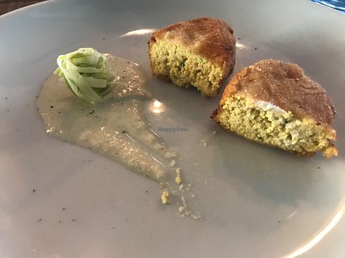 Tofu with a cream of Jerusalem artichoke&mint (vegan) at Namo Ristobottega in Tarquinia