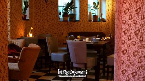  at Cafe Klatsch in Nuremberg