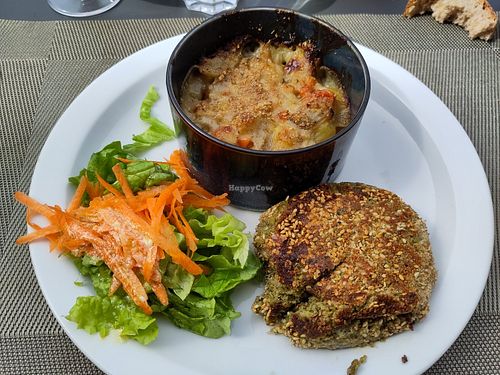 Gratin pommes de terre et endives at IZBA in Perigueux