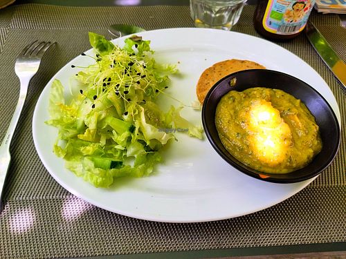 Zuchinis caviar at IZBA in Perigueux