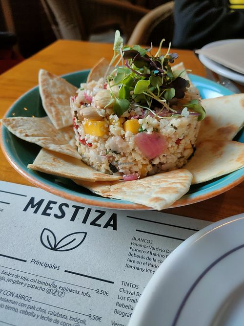 Tabouleh raw de coliflor y mango at MESTIZA in Valencia