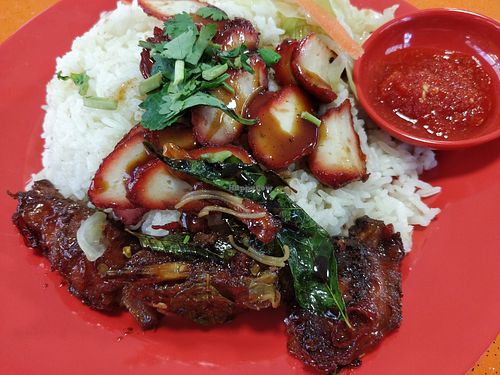 Char Siew with rib bones and cabbage at Ginga Vegetarian 银河素食香 - Jurong West in West Singapore