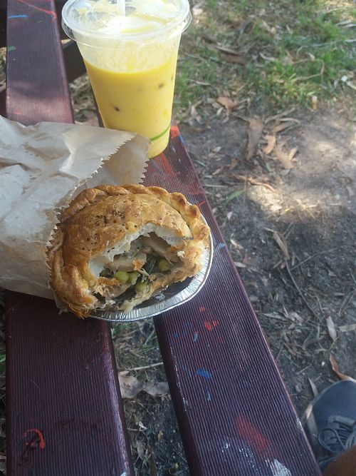 vegan pie at 2 Sisters Kitchen in Waverley