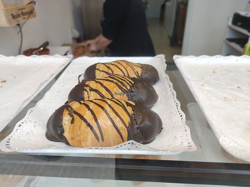 Chocolate vegan croissants at MonVeg in Mollet Del Valles