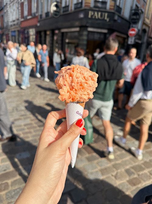 peach sorbet 😋  at Gelato & Coffee in Lille