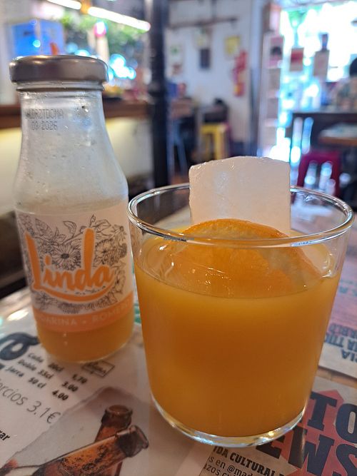 Juice at Santa y Pura in Madrid