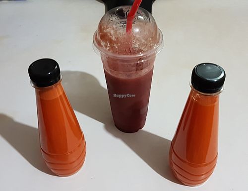 Carrot juice & Smoothie at Falafel Ruty - Mediterranean Food in Pattaya