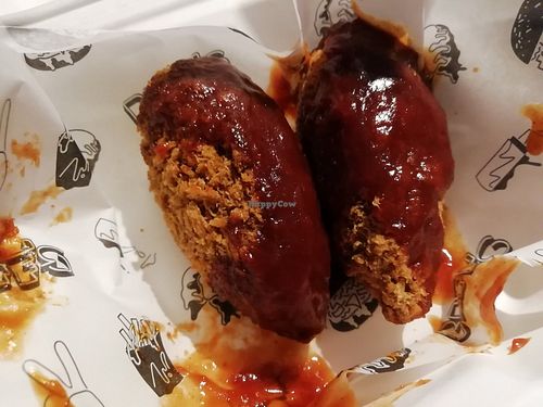 The Burb wingz at Biff's Vegan Burgers & Wingz in Glasgow