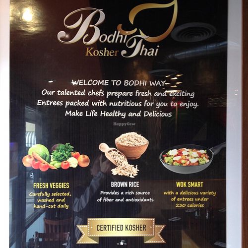 95% vegan, 100 % vegetarian... and Kosher :) at Bodhi Thai Kitchen in Beverly Hills