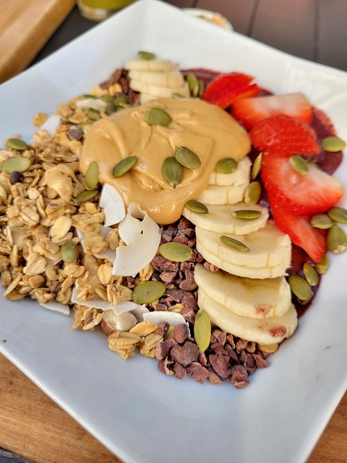 Cacao smoothie bowl at Primal Foods - Bellas Artes in Santiago
