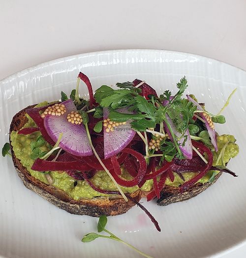 AvoToast at Parakeet Cafe in Coronado