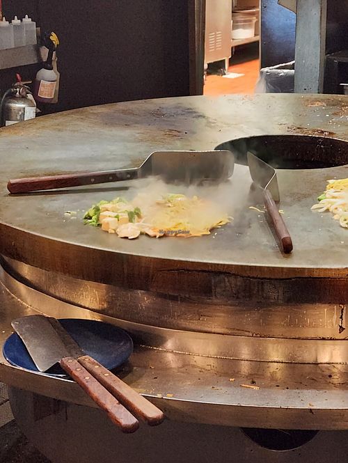 Grills are cleaned fully and your dish is separated out from others with spatulas at HuHot Mongolian Grill in Topeka