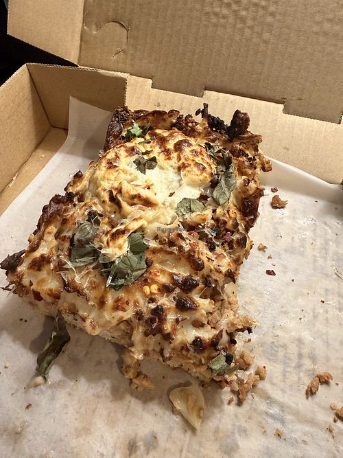 The one lonely piece left when I remembered to take a picture…*chef’s kiss*  at Boxcar Pizza in Portland