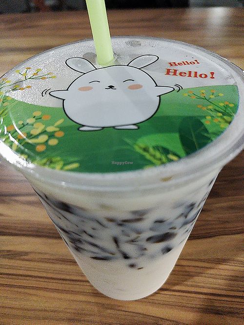 Glass jelly with soy milk at Origin 草地人 in Central Singapore