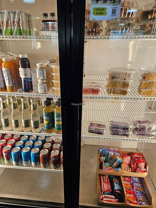 Prepackaged juices and cake at Early Bird Vegan in Tempe