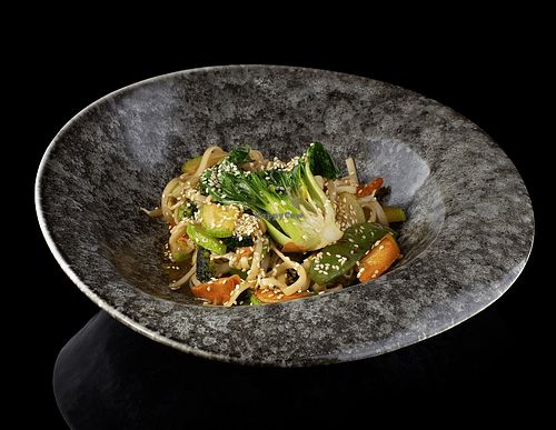 Noodles with vegetables in soy-ginger sauce at Miyake in Maloyaroslavec