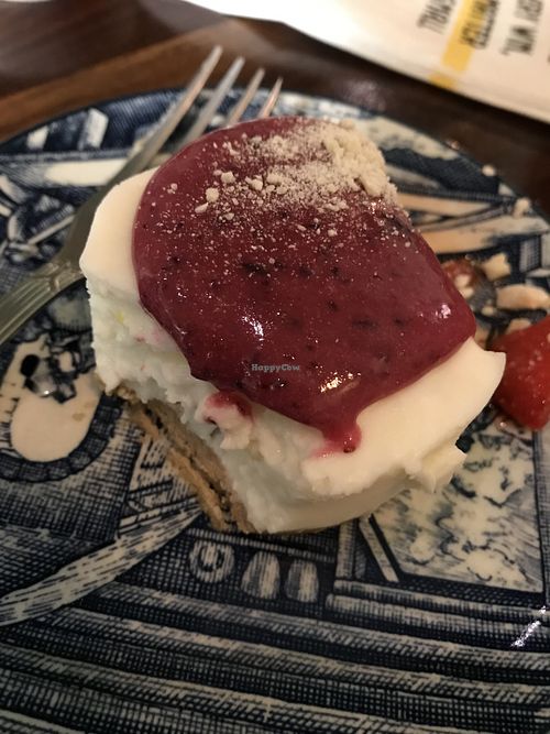 Cheese cake at Vegitalian - Schoutenstraat in Utrecht