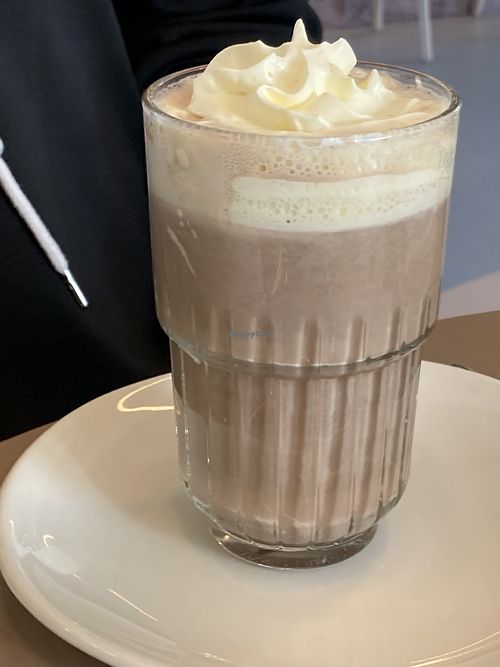 Koffie met choco  at Mama Gaia in Haarlem