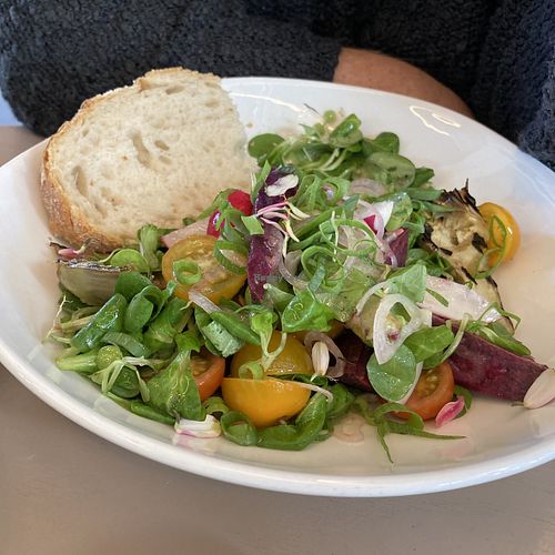 Salade   at Mama Gaia in Haarlem