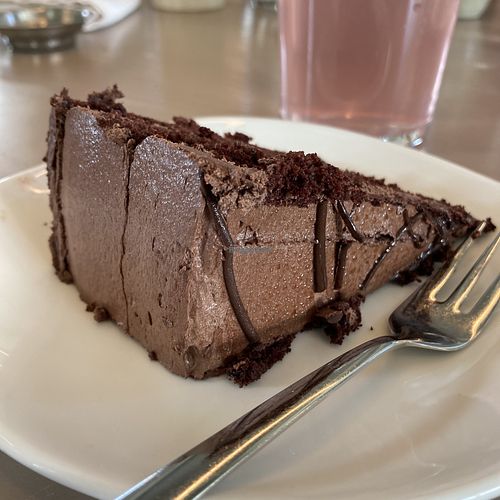 Cake 💜  at Mama Gaia in Haarlem