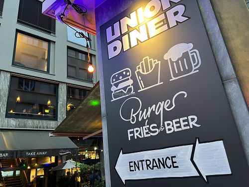 sign  at Union Diner - Steinenvorstadt in Basel
