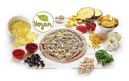 Vegan pizza at your taste at Telepizza in Ericeira