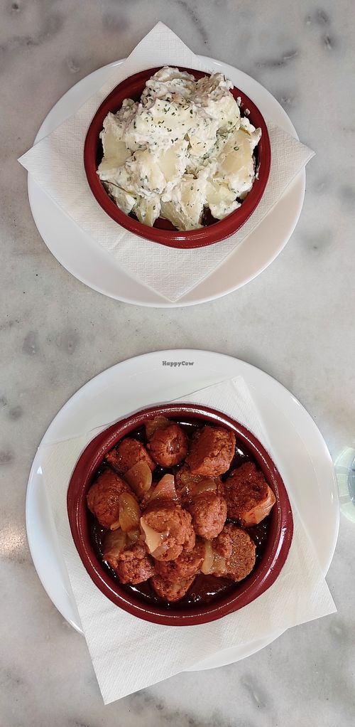 Patatas con veganesa y No chorizo a la sidra. at Serendipity in Valencia