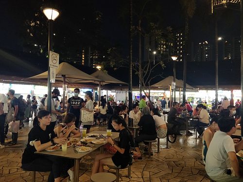 Alfresco dining area of Newton Circle hawker centre at Man Kou Xiang Stinky Tofu 满口香素食臭豆腐 in West Singapore
