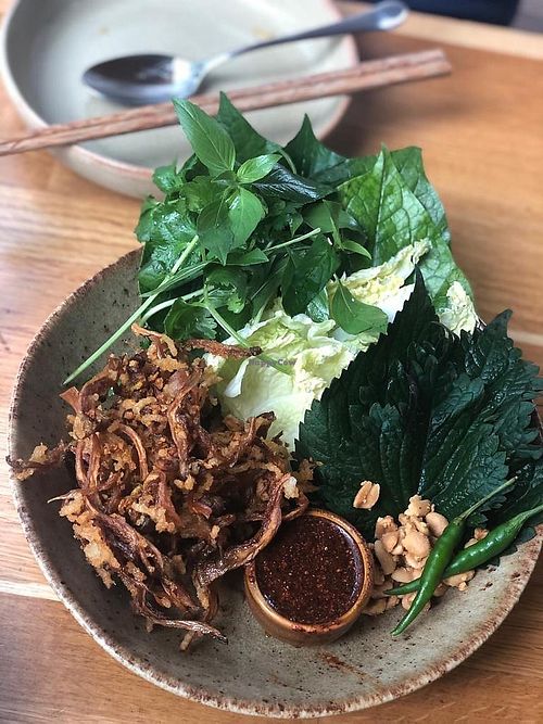 naem het at alter in East London