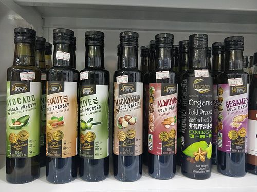 Cold pressed oil at Ixora Vegetarian Organic 依索啦 in Central Singapore
