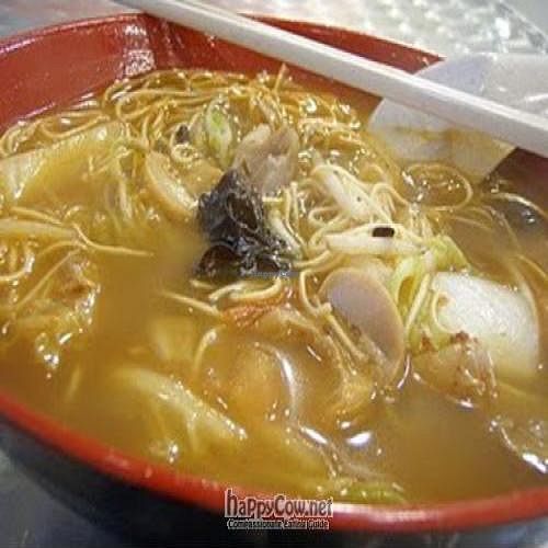 Spicy Stonepot Mee Suah at VegSoGood in Central Singapore