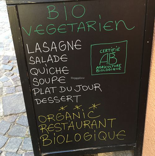 Organic Vegetarian with a daily vegan option at Chez Helen in Antibes
