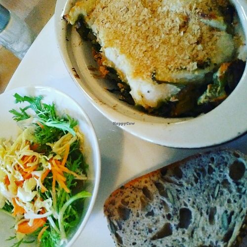 lunch at Chez Helen in Antibes