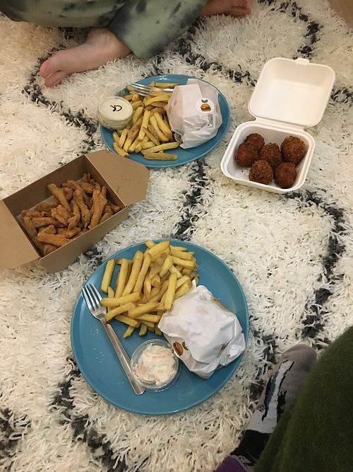 Burgers, fries, calamari & Mac & cheese balls at Alt Burger in Bolton