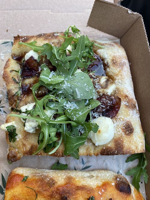 Slice 3(grapes, vegan goat cheese, balsamic vinegar, arugula and walnuts) at Gioia Pizzabar in Arnhem