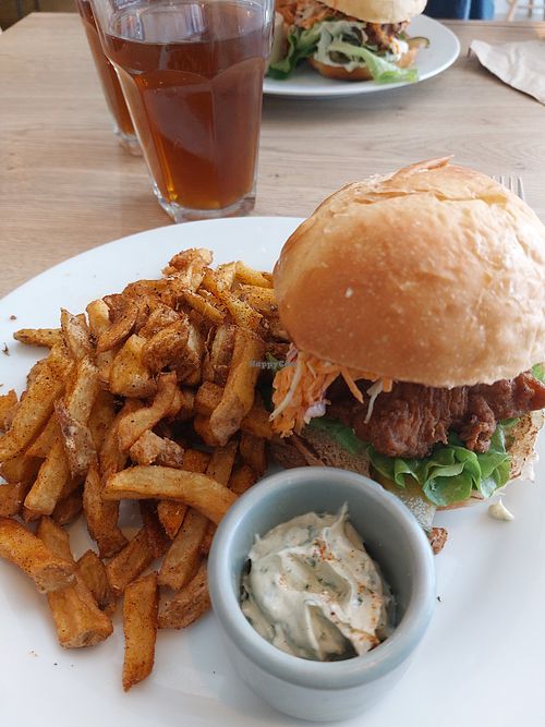 Vegetarian Shitake at L'Eden Burger in Amiens