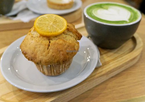 Lemon/Orange Muffin + Matcha Latte at Graines du Jour in Paris