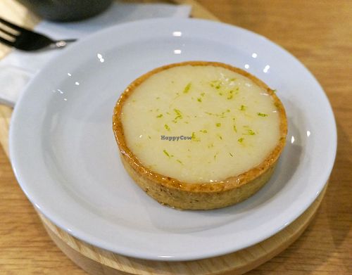 Lemon Tart at Graines du Jour in Paris
