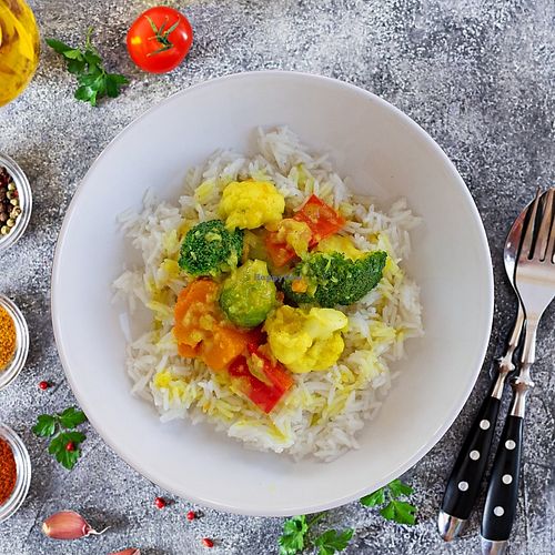 Caril de Legumes at Miss Bean in Porto