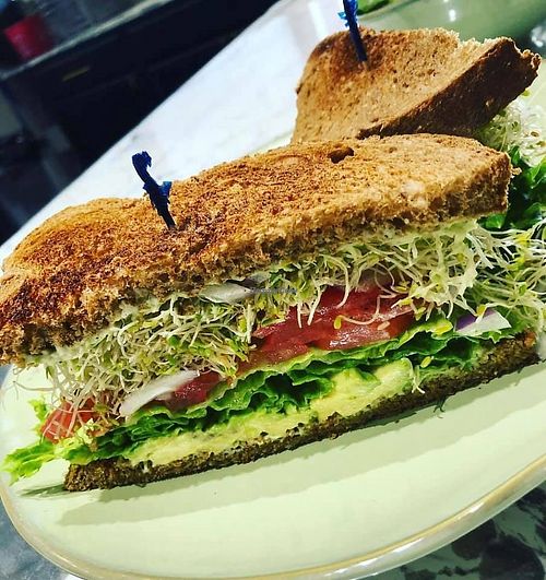 El Avocado at El Avocado in La Jolla