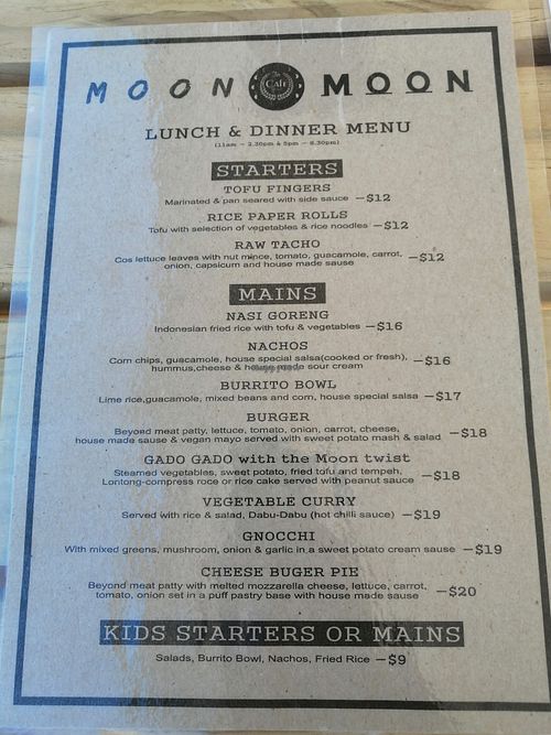 Main menu at Moon To Moon in Mount Victoria