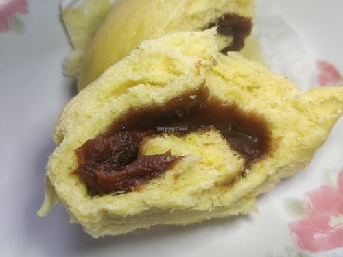 Red bean at Ji Le Bao 極樂包 in North Singapore