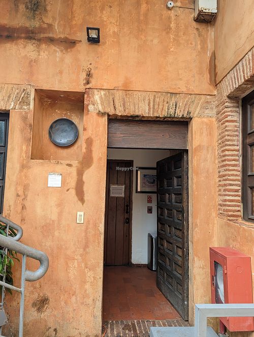 Cool old building at Kahkow Experience in Santo Domingo