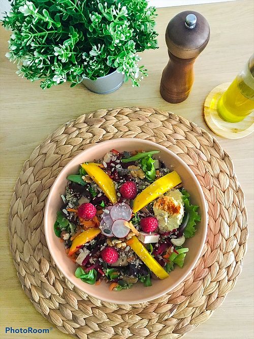 Salad with quinoa  at Vizzio Cafe in Lisbon