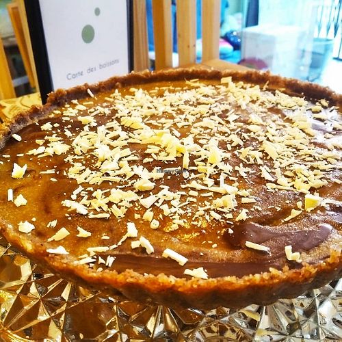 vegan tarte at Chez les Martin in Joyeuse
