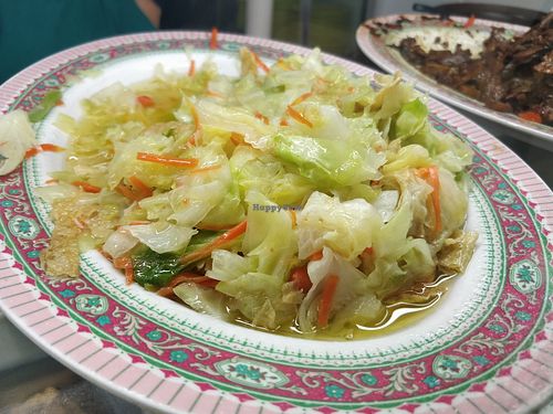 Cabbage at Vegetarian Food 素食圆 in Central Singapore