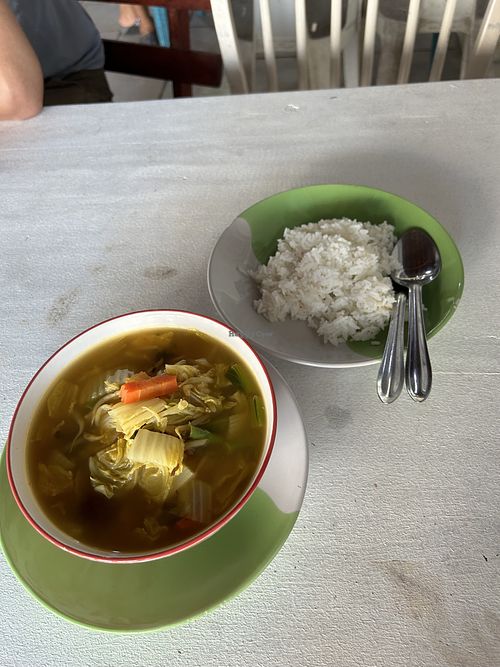 Sour soup  at Tamachat Vegan Food - ธรรมชาติ in Koh Samui