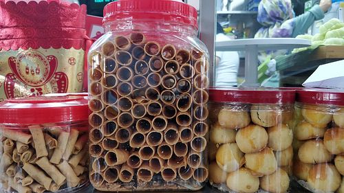 Chinese New year goodies at Kueh Ho Jiak 粿好吃 - Chinatown in Central Singapore