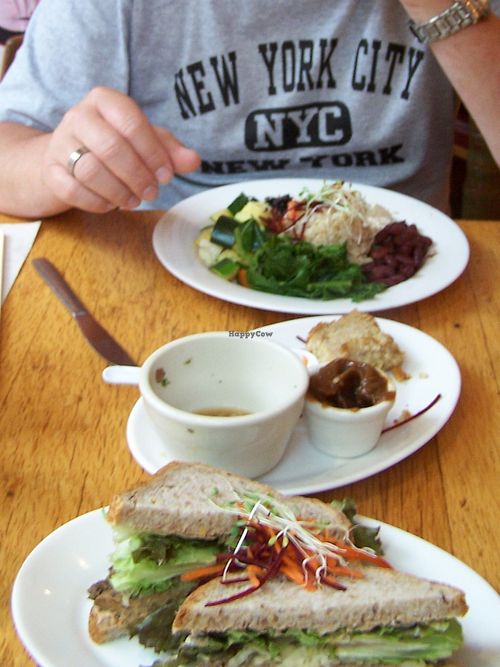 CLOSED Angelica Kitchen New York City New York Restaurant HappyCow